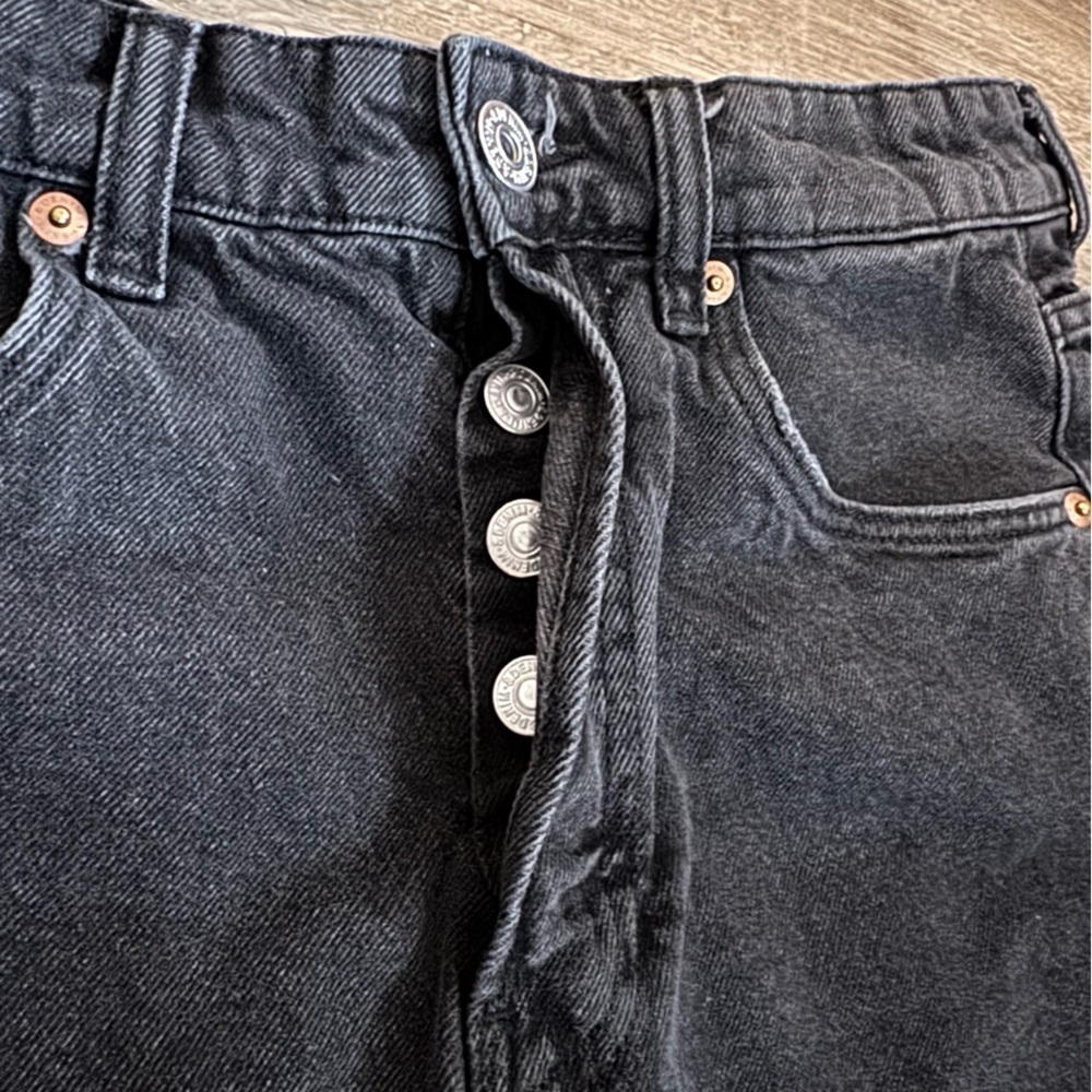 H&M Black Denim Jean Cutoff Shorts - Picture 9 of 15